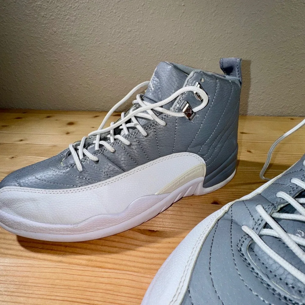 Jordan 12 Retro Sneakers Stealth Gray White Leather Basketball Shoes OG Size 7‎